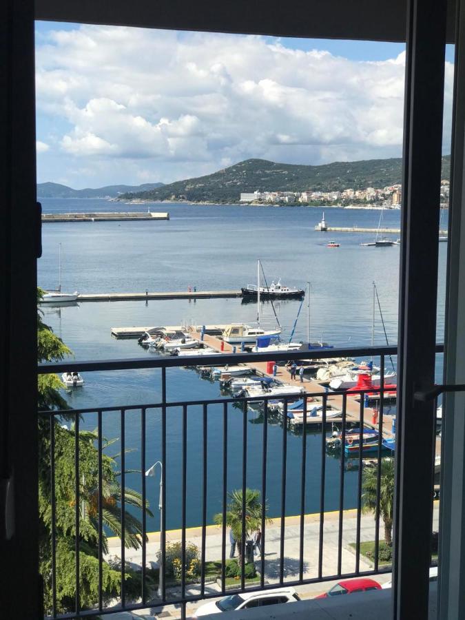 Jetties & Moorings Central Apt Daire Kavala Dış mekan fotoğraf